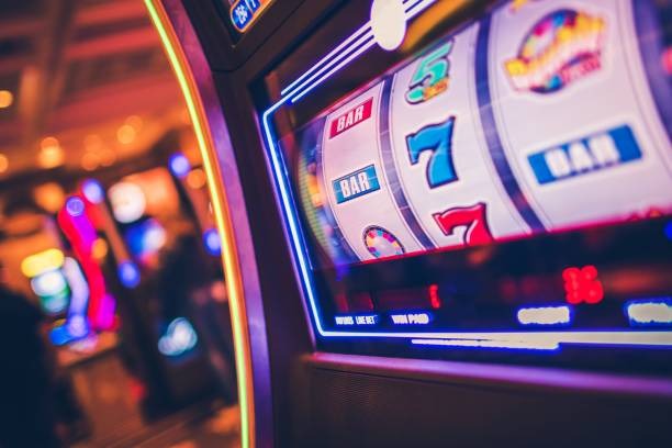 megawin288 mobile app showing European roulette and sportsbook tabs